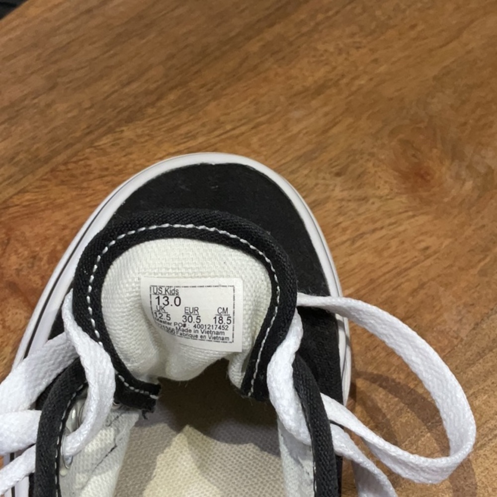 Vans Classic Kids Black and White Sneakers - Picture 2 of 6